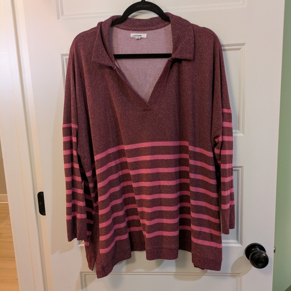 Maurices Tops - 🔴3/$15 Maurices Striped V-Neck top in Dusty Rose & Pink